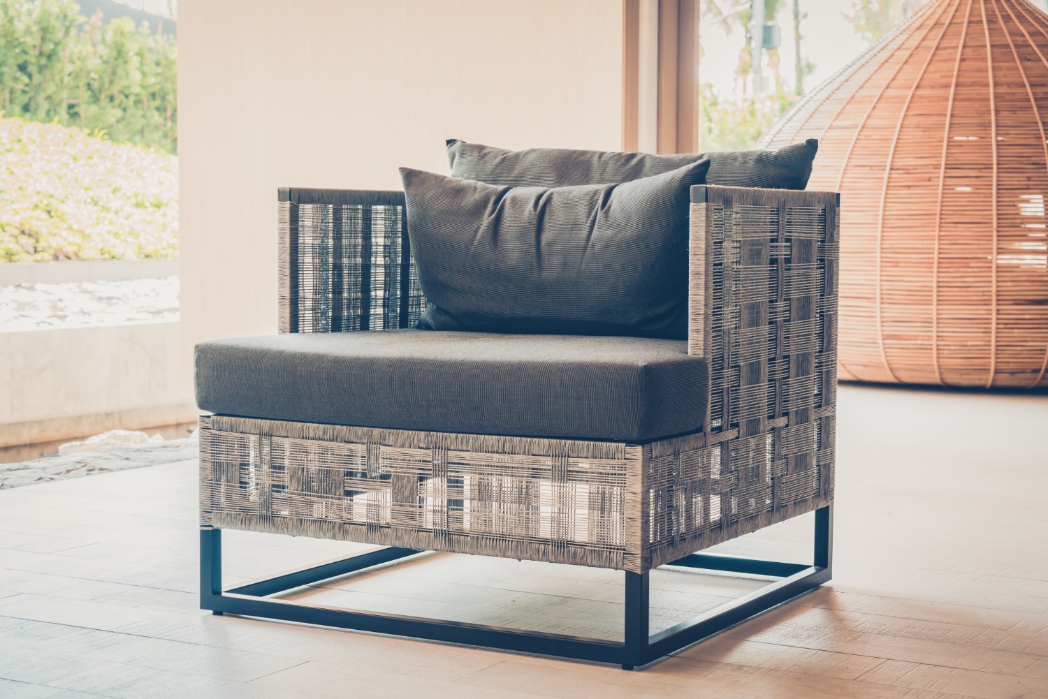 cast aluminium loveseat